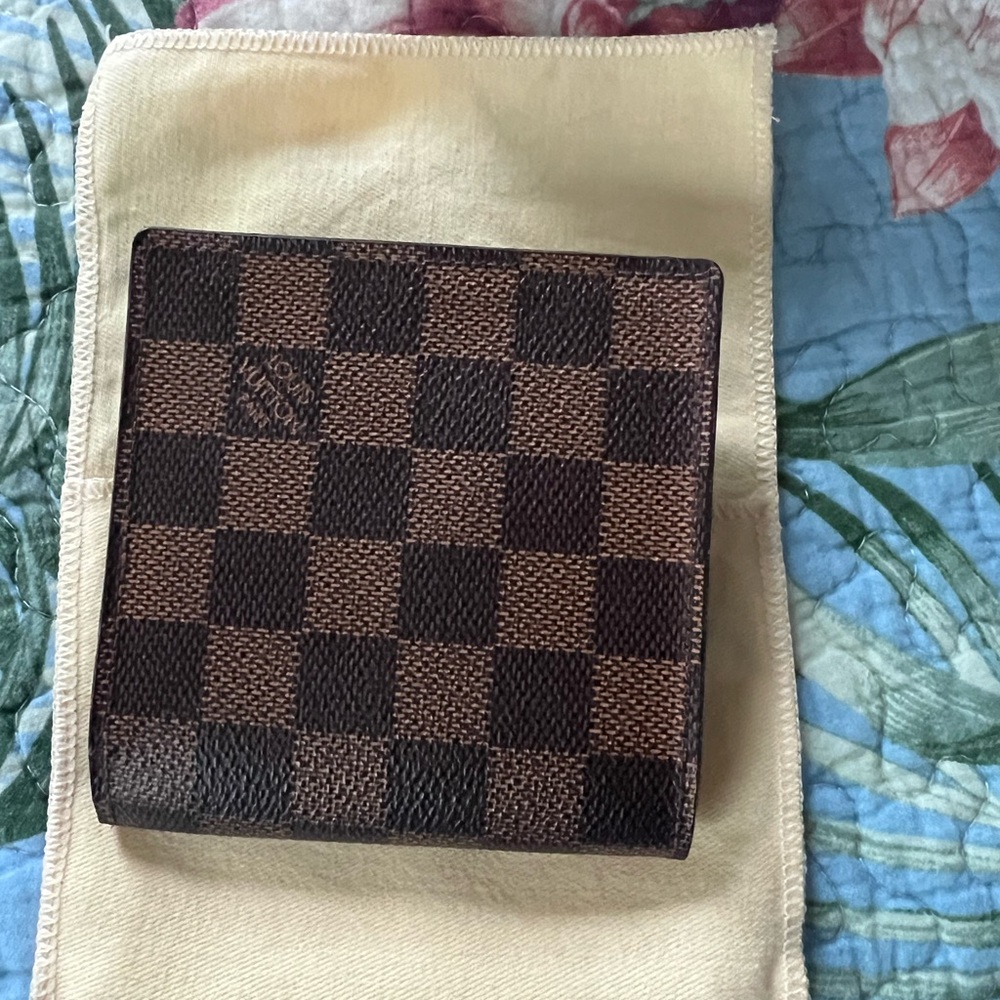 Louis Vuitton Ebene Checkered wallet